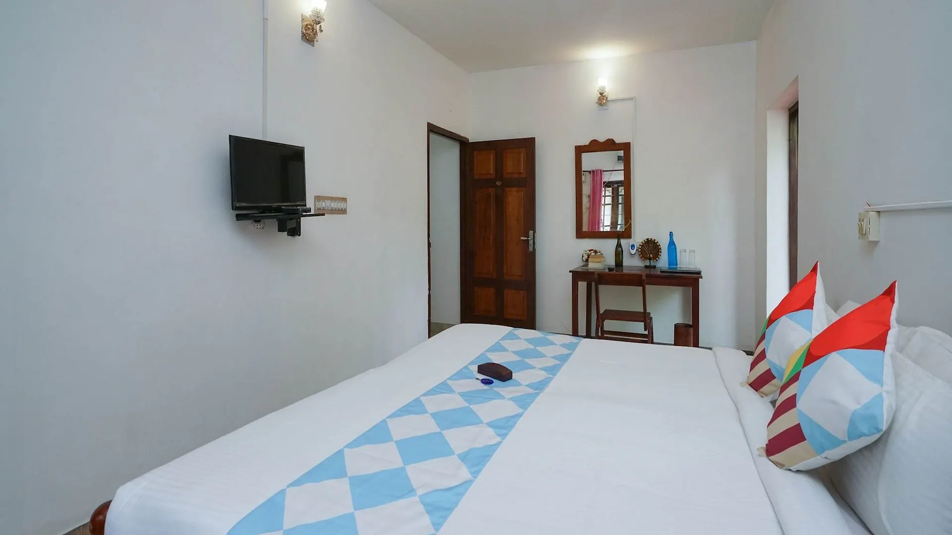 Oyo 18323 Home Splendid Stay Fort Kochi Beach Hotel